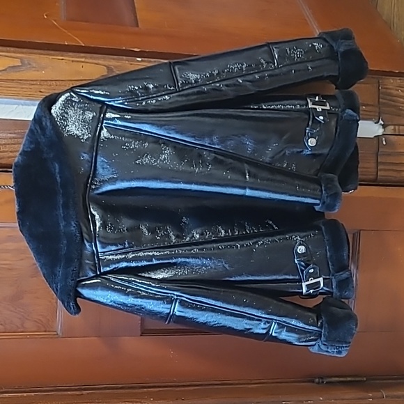 Steve Madden Faux Fur Coat - Picture 4 of 4